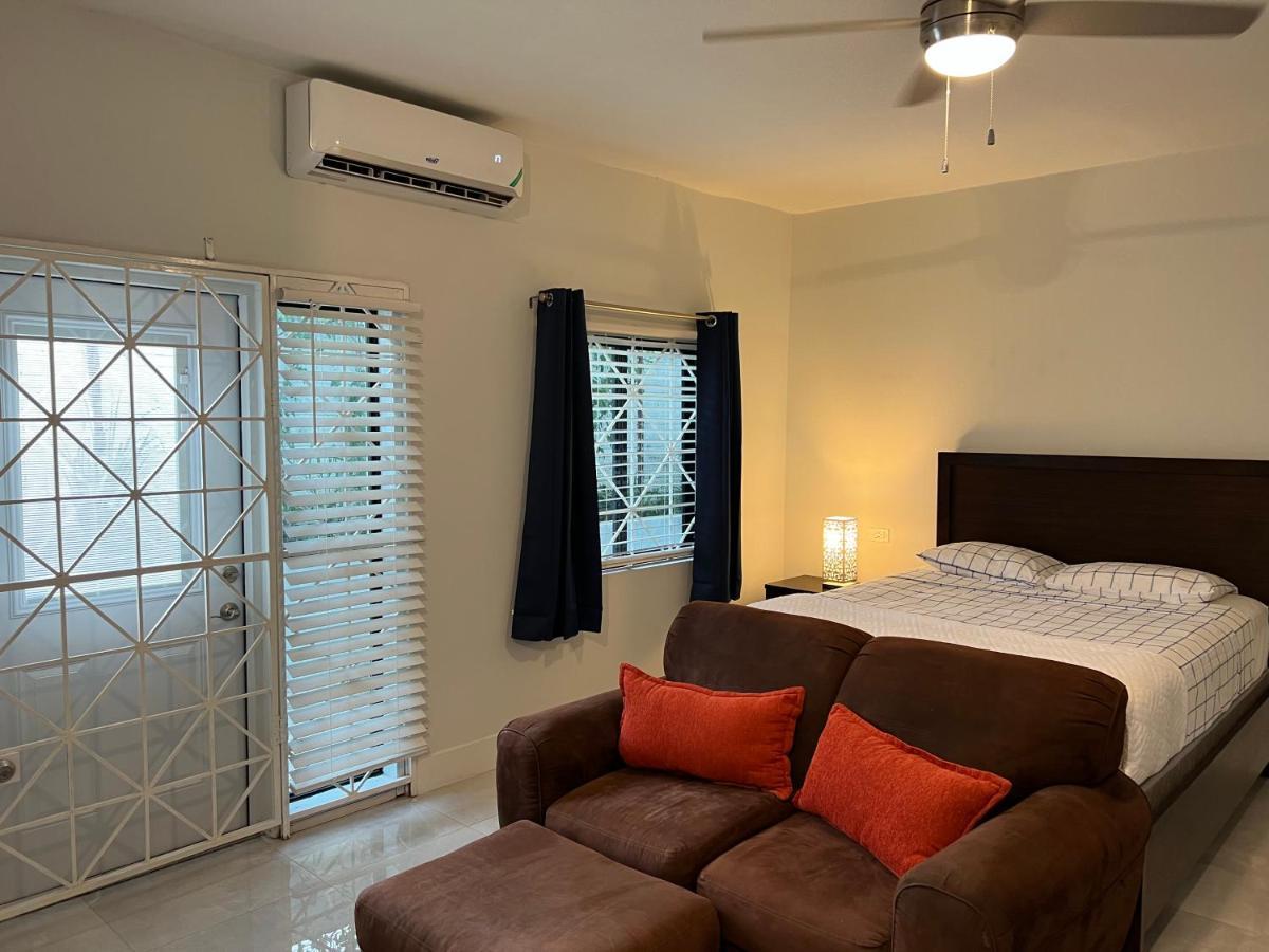 Holiday home Luxury Rooftop Pool N View Unit #4 Falmouth