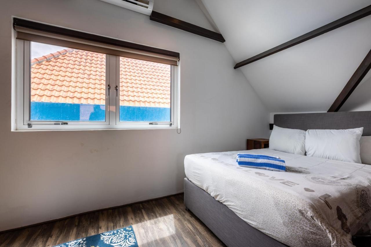 Blue Marlin Handelskade Apartment *