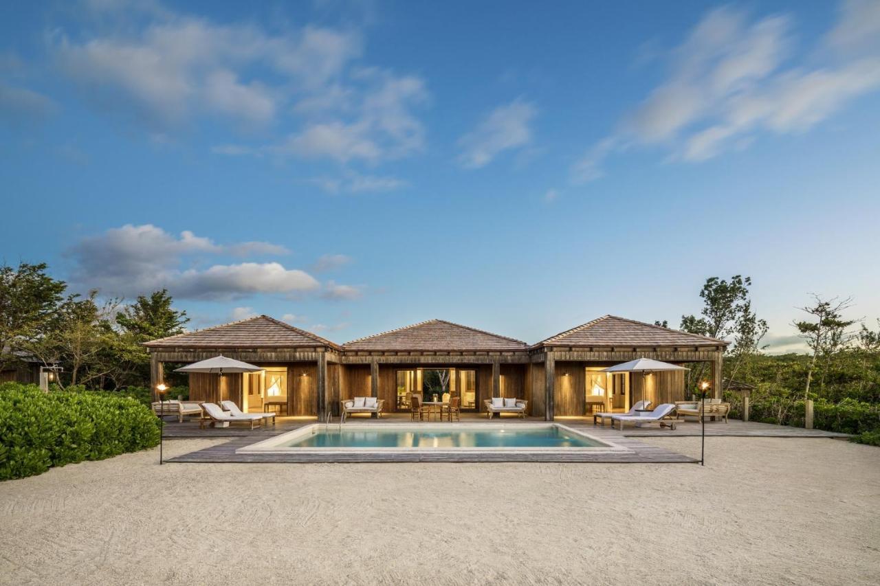 Parrot Cay Hotel 5*