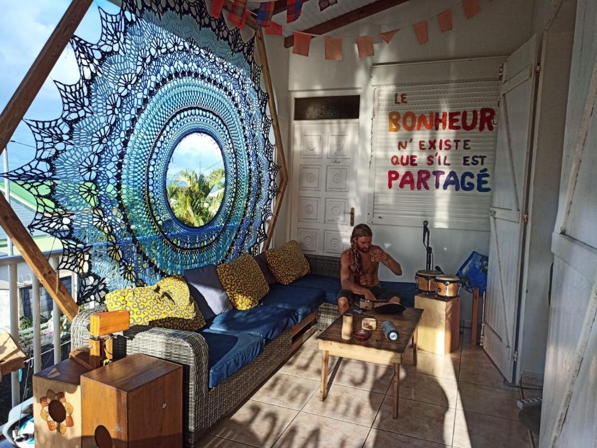 Happy Hippies House Sainte-Rose