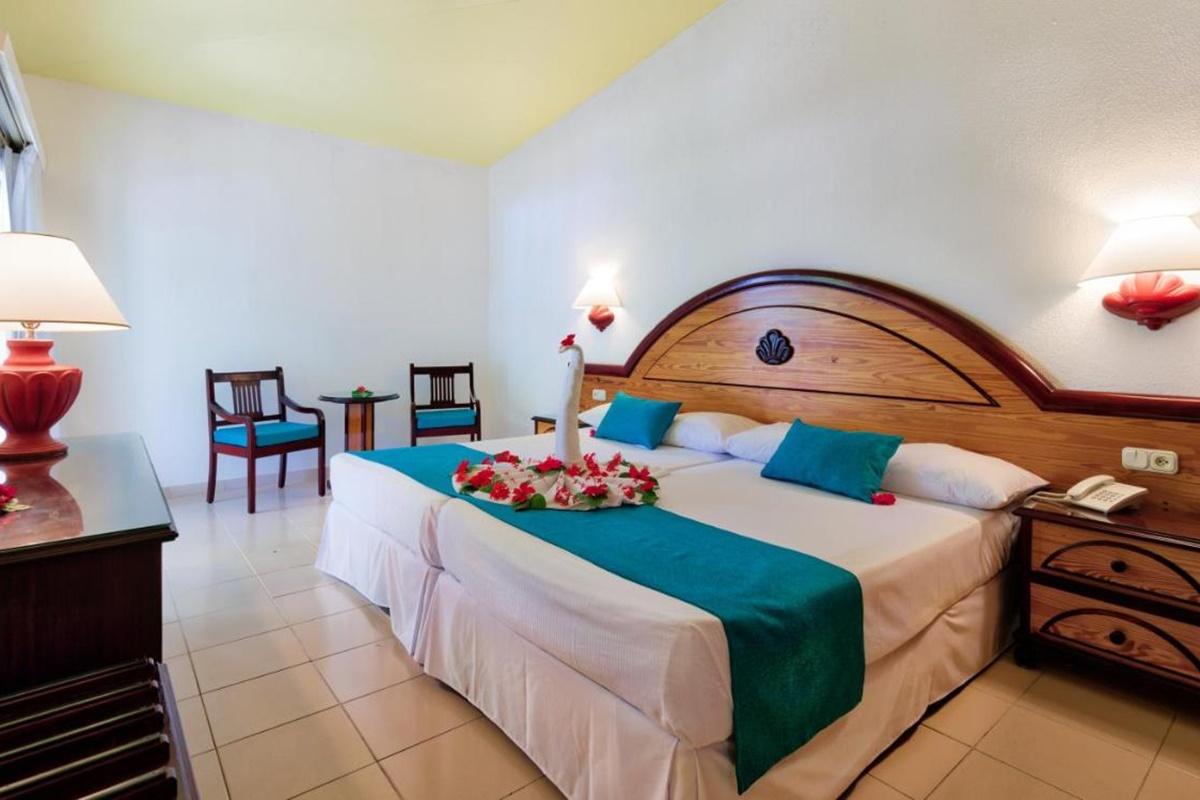 Playabachata Hotel