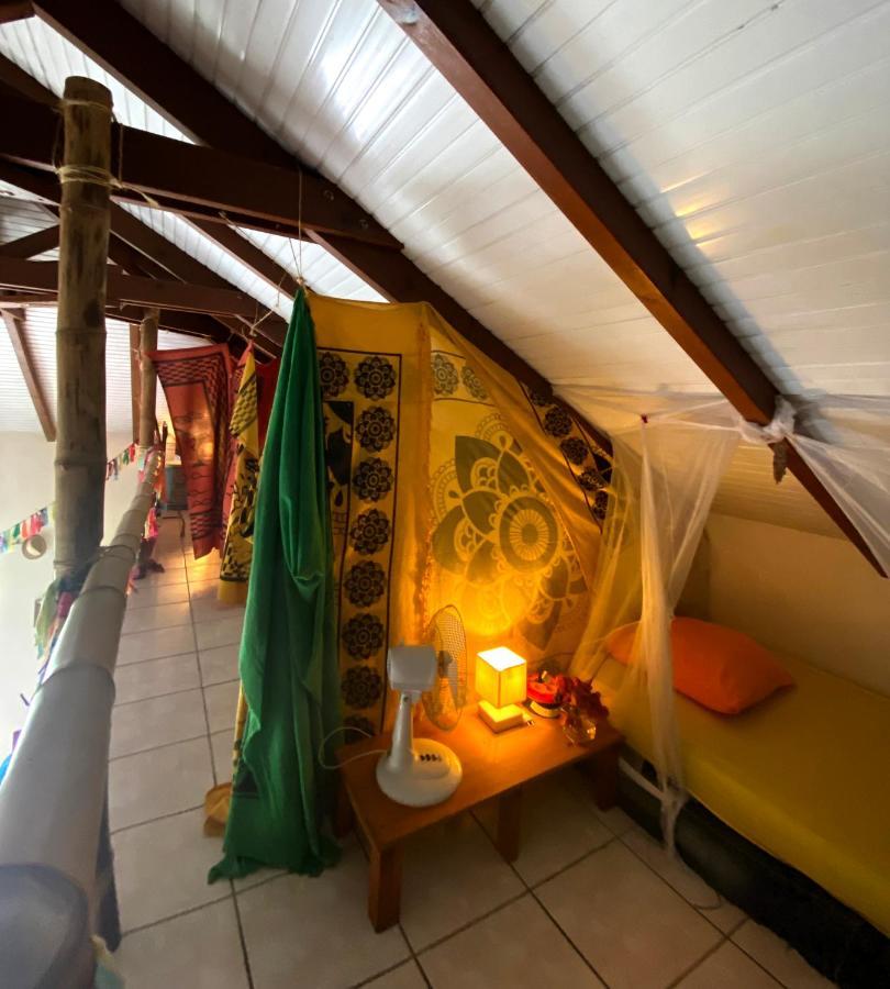 Happy Hippies House Homestay