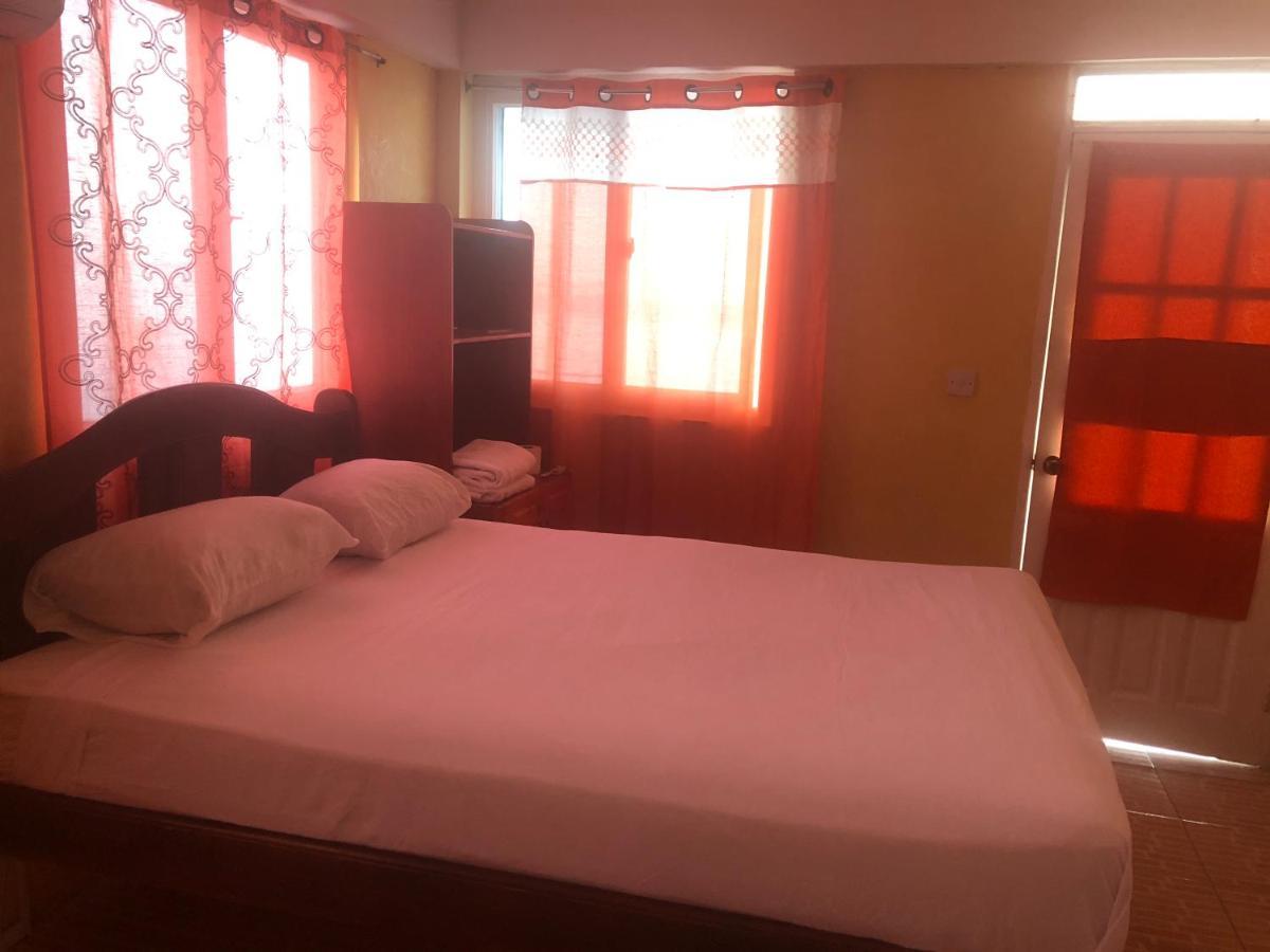 Guest house Sea World Vacation Roseau