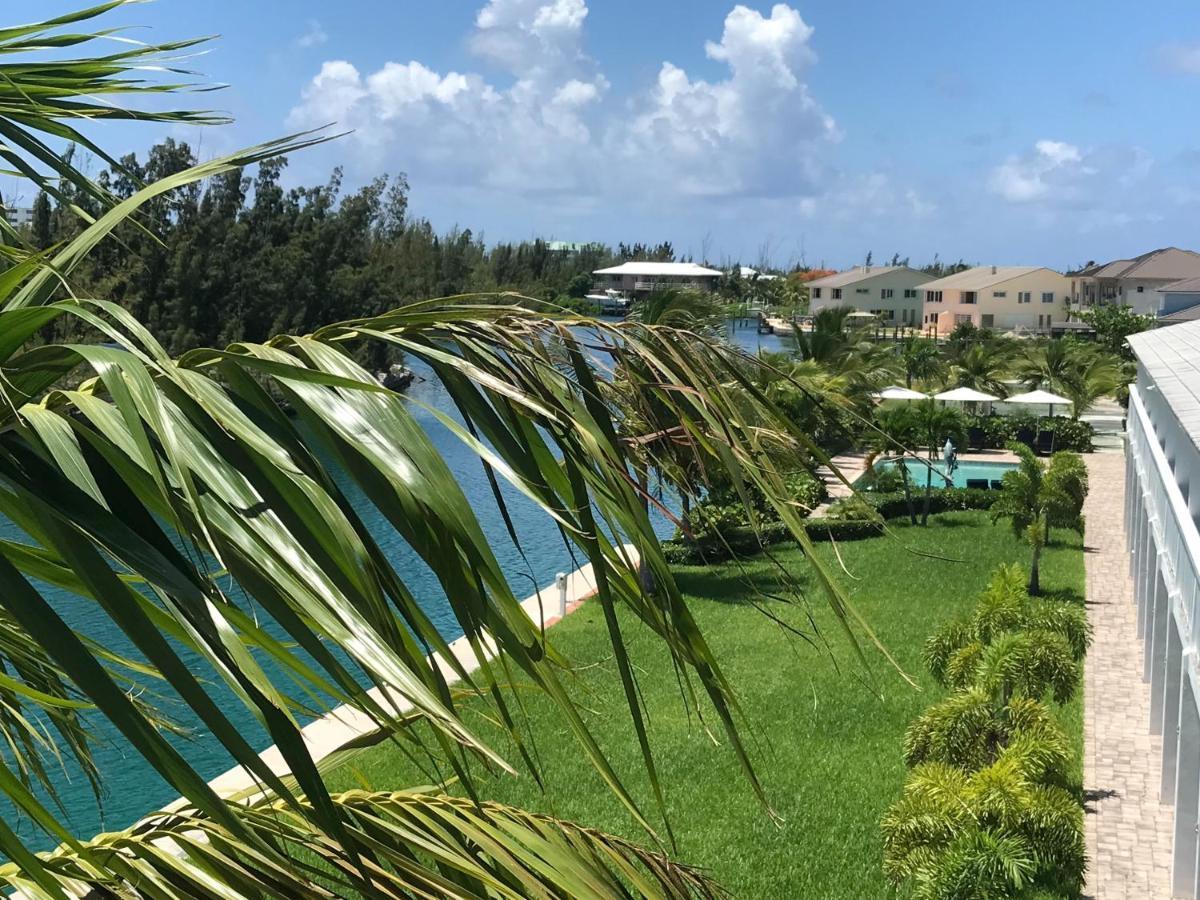 Dolphin Cove (adults Only) * Freeport