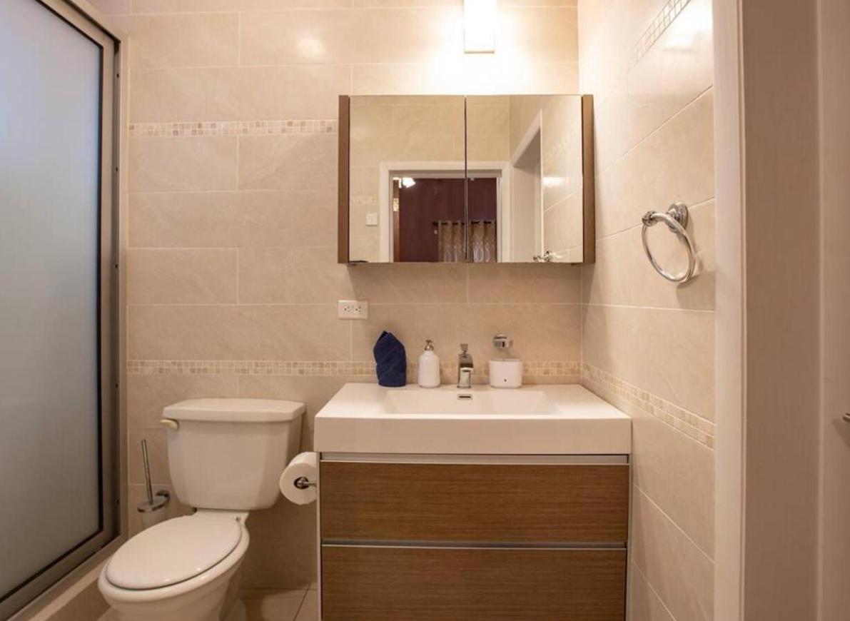 Airport View 3-bed Pousada Cupecoy (Sint Maarten)