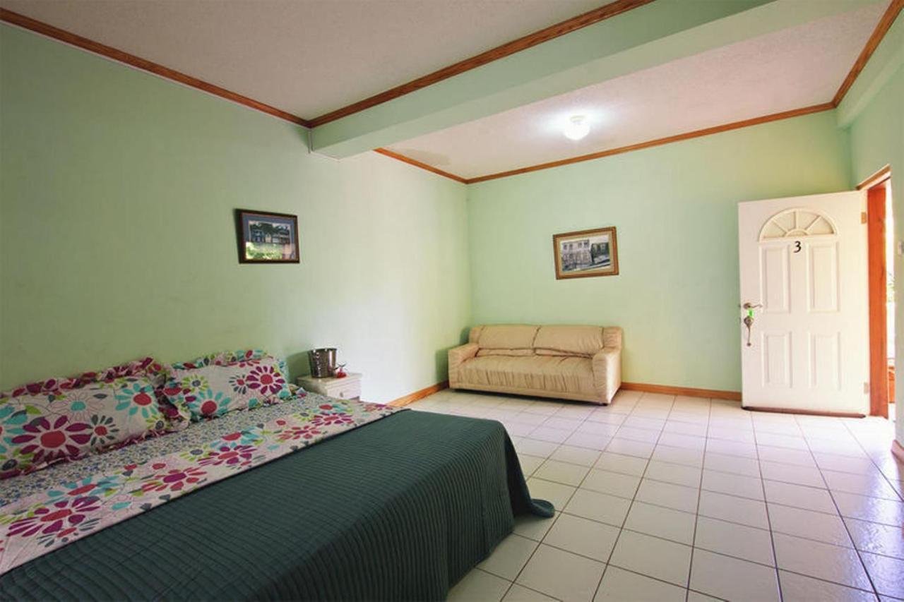 Hewanorra Gardens Guest house