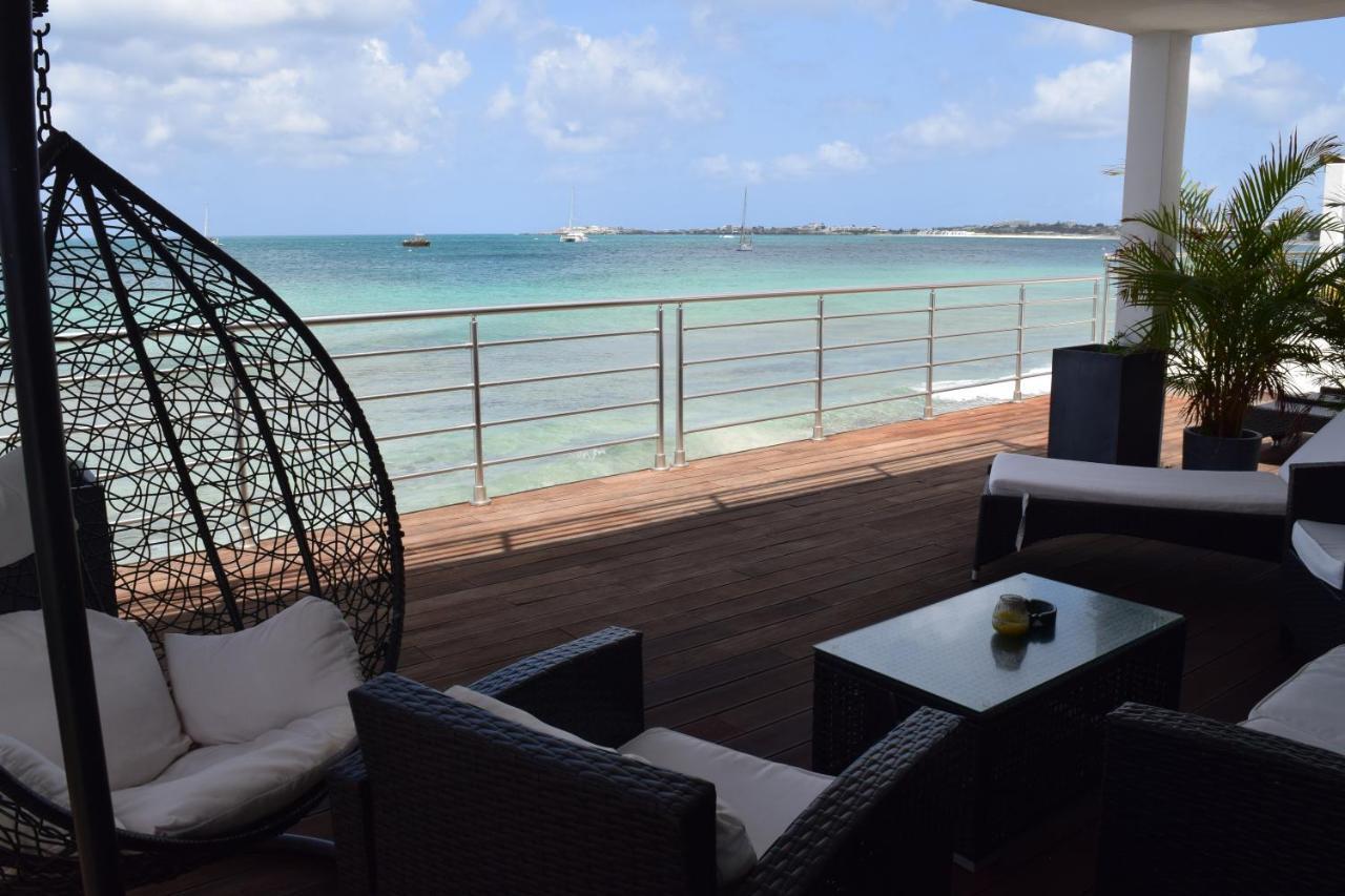 Tradewinds Apartment *