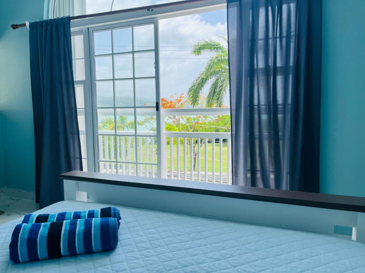 Luxury And Rooms,the Lagoons *