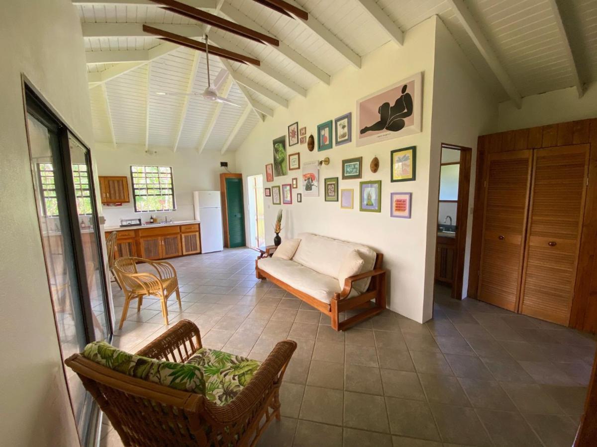 Sea Cliff Eco-cottages & Gin Distillery