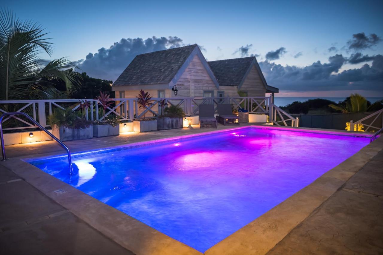 Villa West Rock