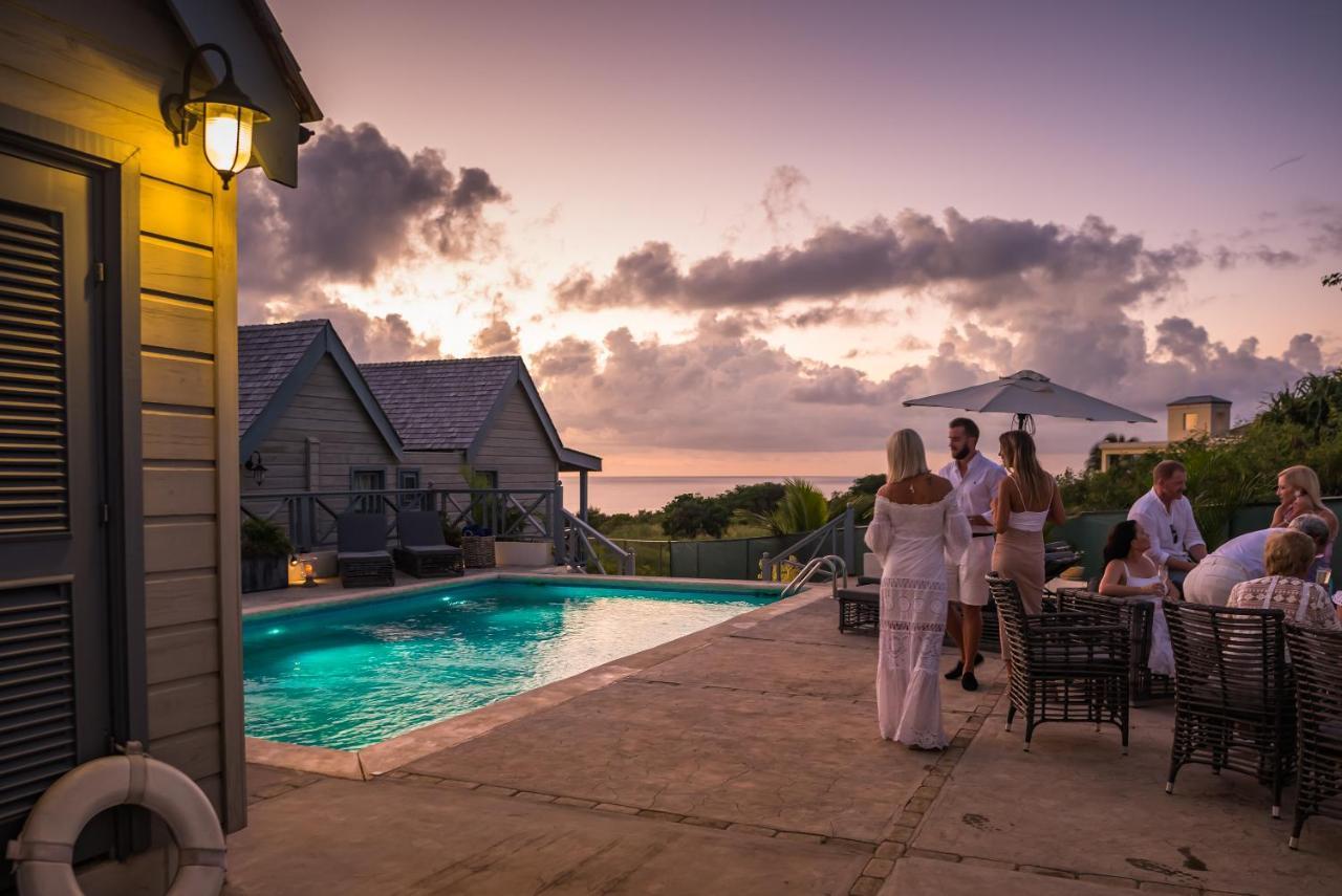 West Rock Villa Saint James
