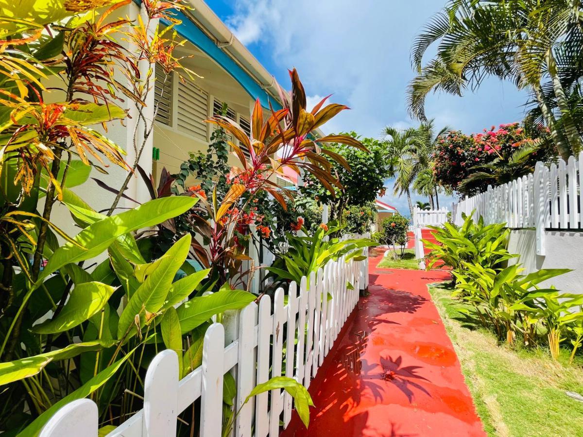 Holiday home Blue Lagoon, Les Pieds Dans L Eau Terre-De-Haut