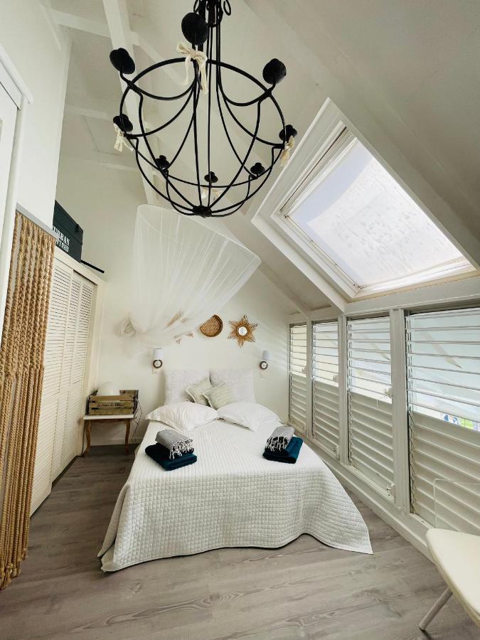 Holiday home Blue Lagoon, Les Pieds Dans L Eau Terre-De-Haut