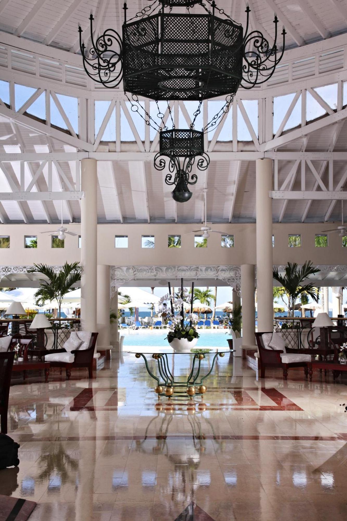 Bahia Principe Grand San Juan Hotel 5*