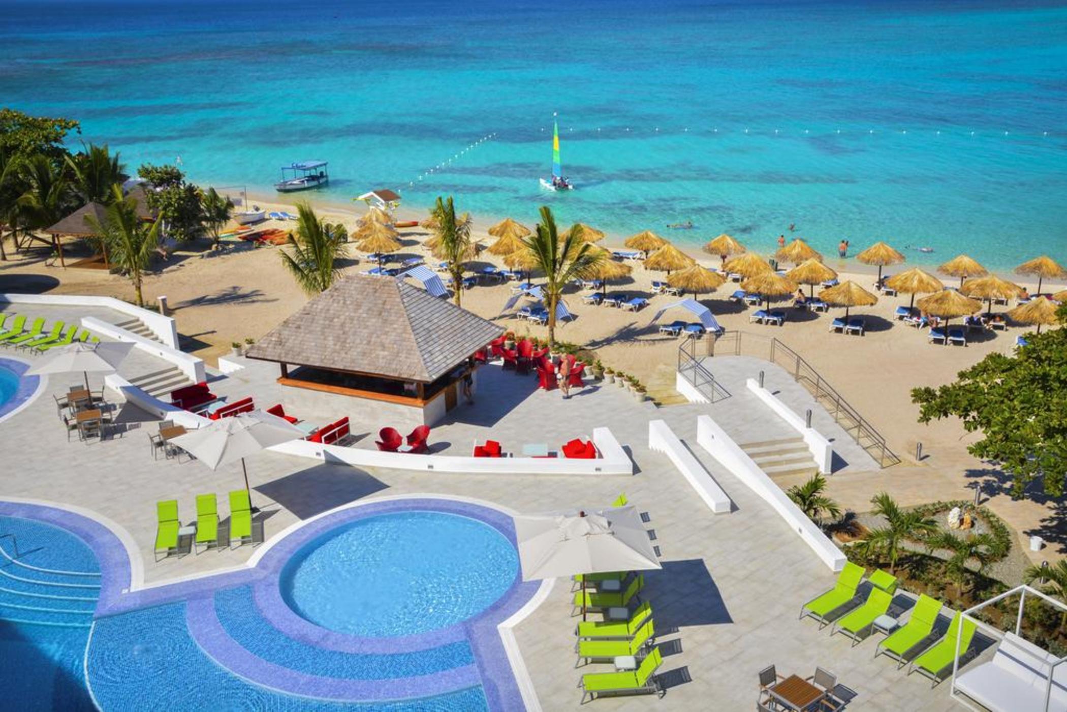 Grand Decameron Montego Beach, A Trademark All-inclusive Montego Bay
