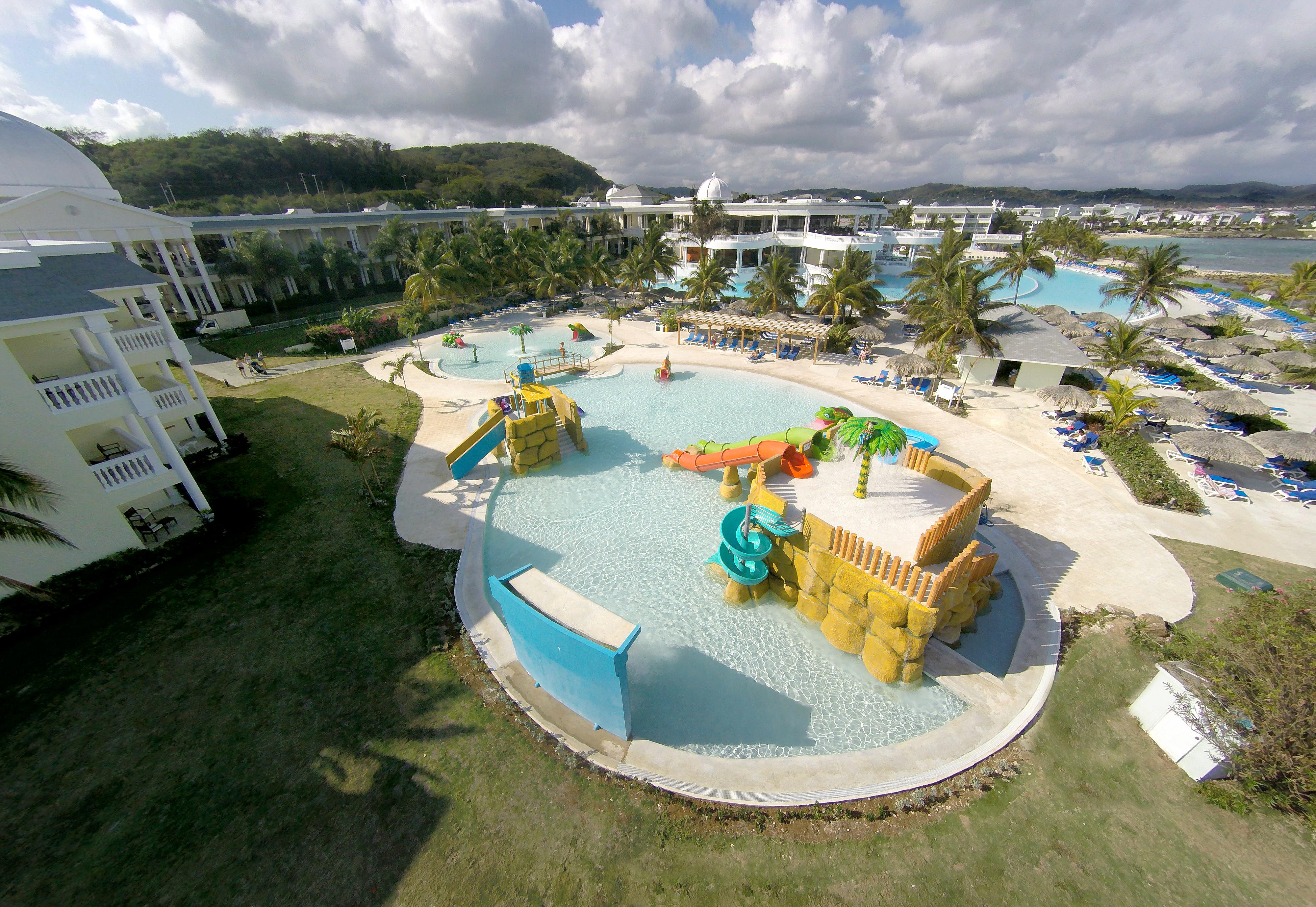 Grand Palladium Lady Hamilton & Spa Resort 5*