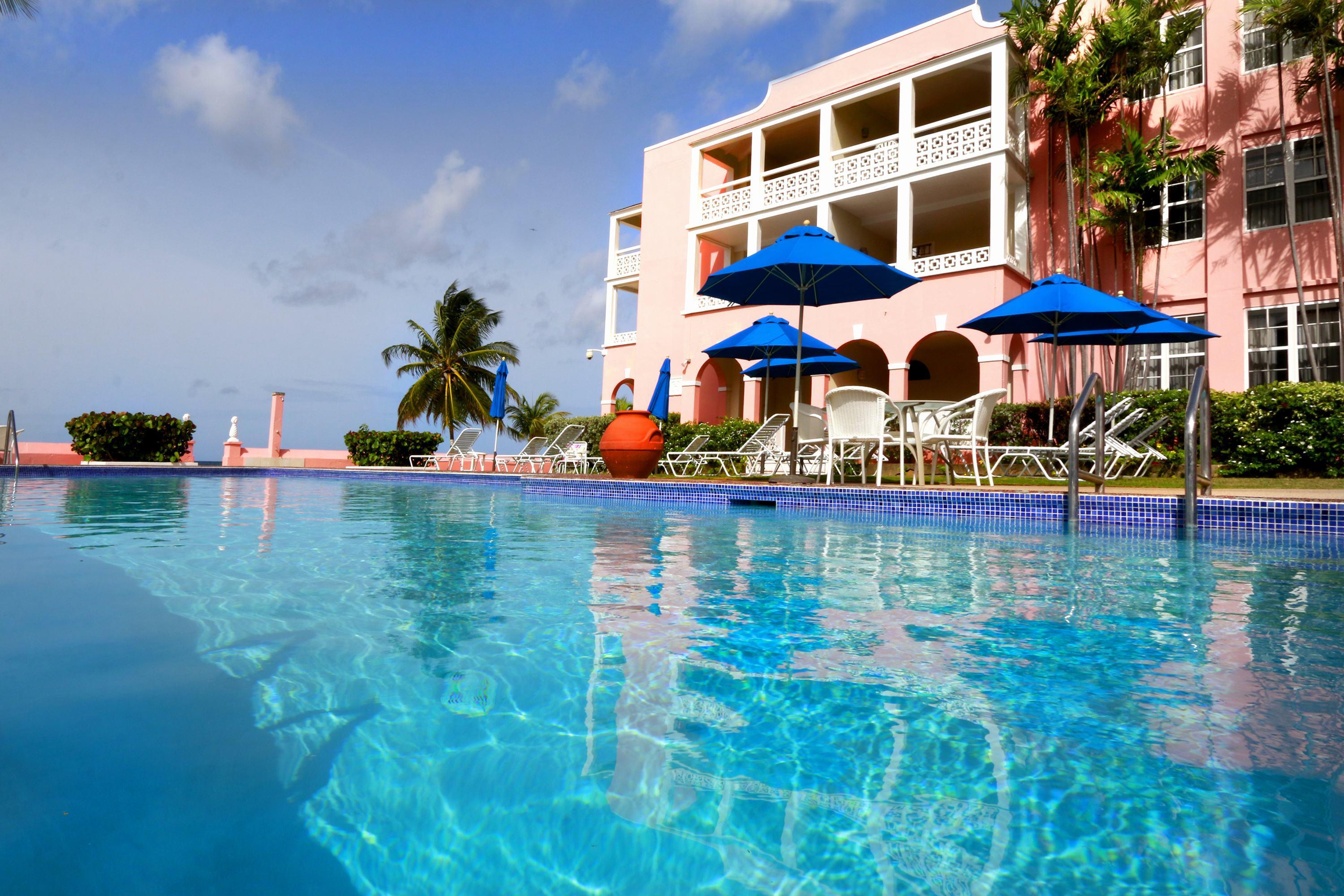 Southern Palms Club Hotel