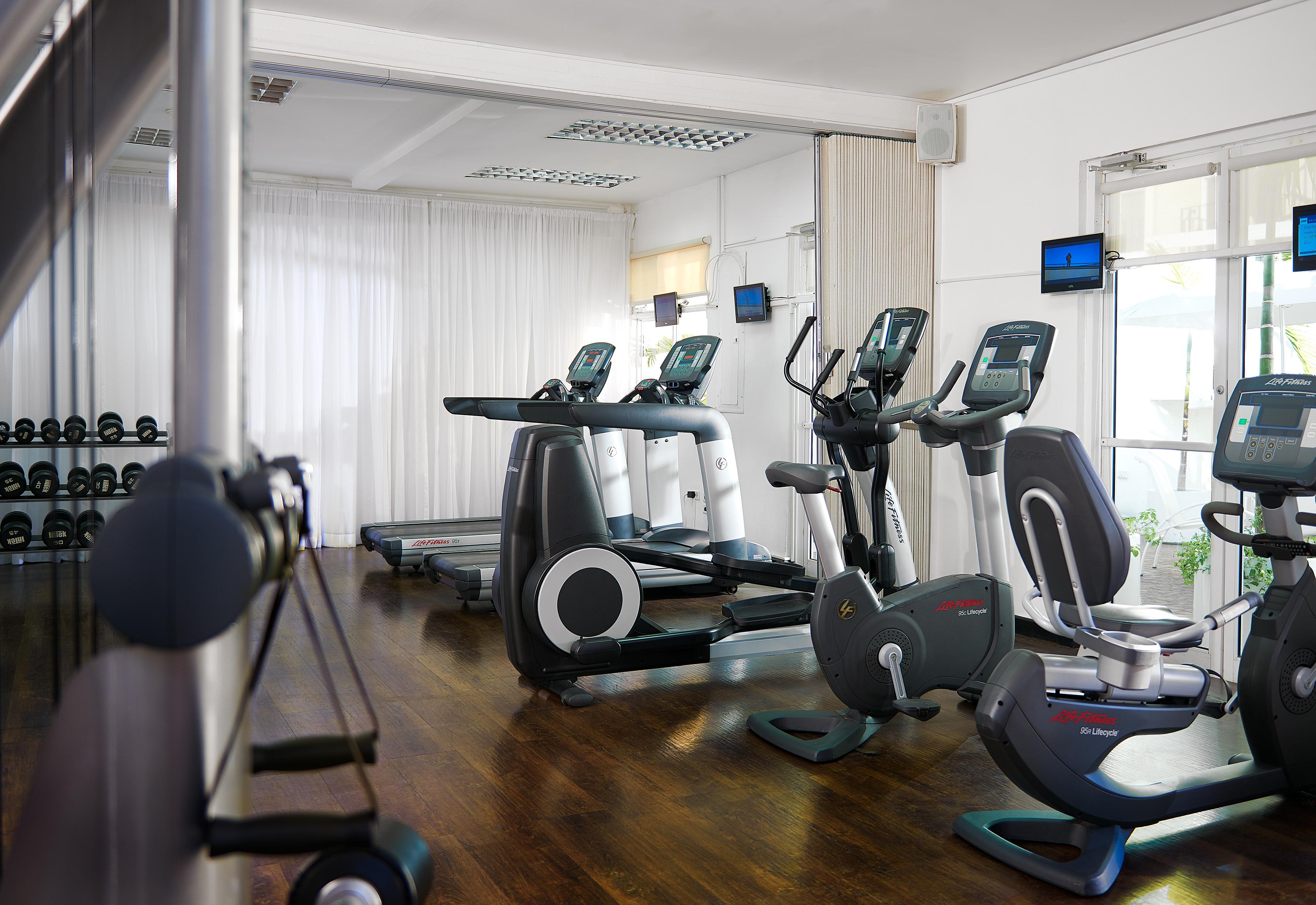 S Hotel 5*