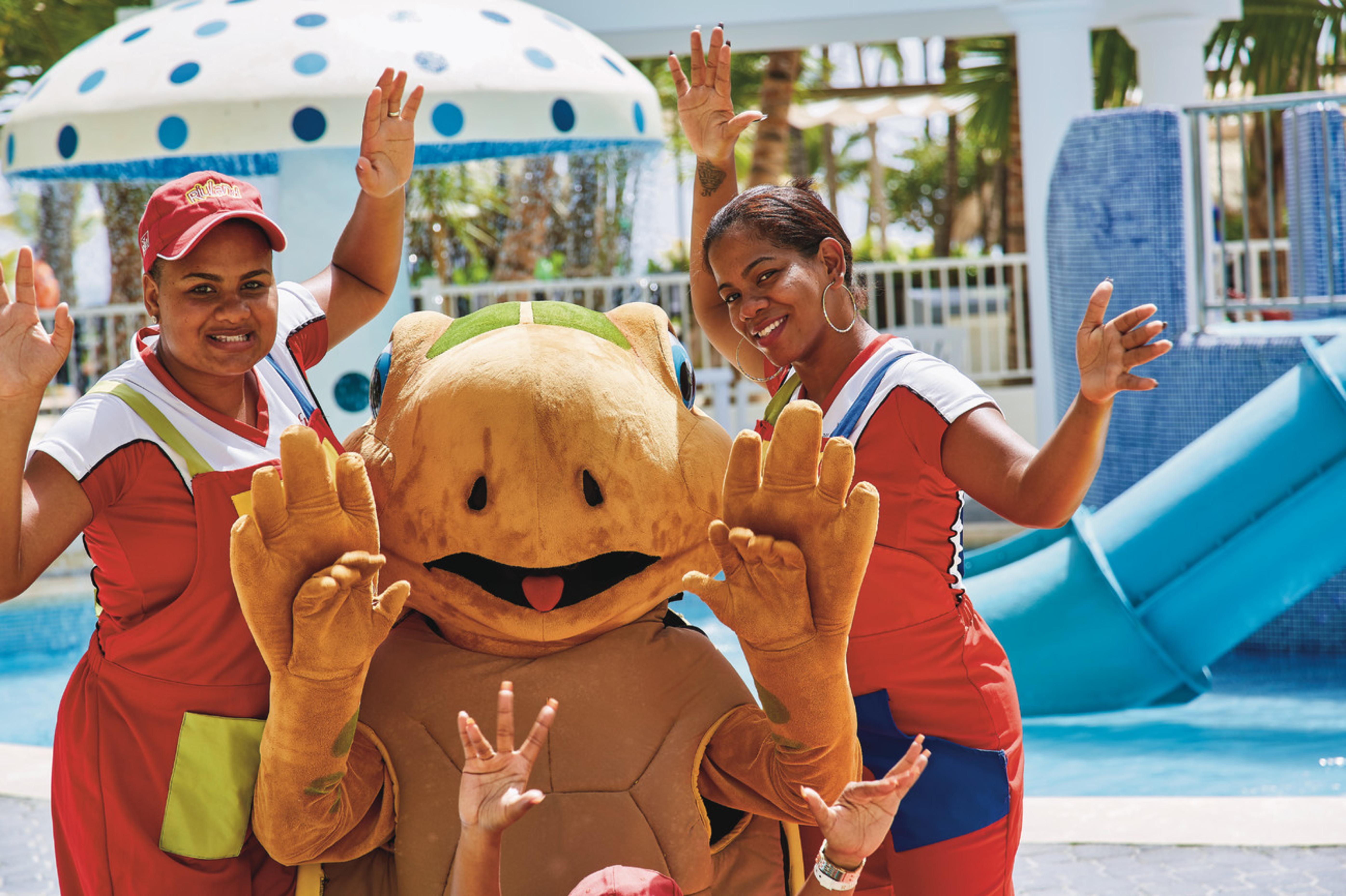 Hotel Riu Bambu 3*