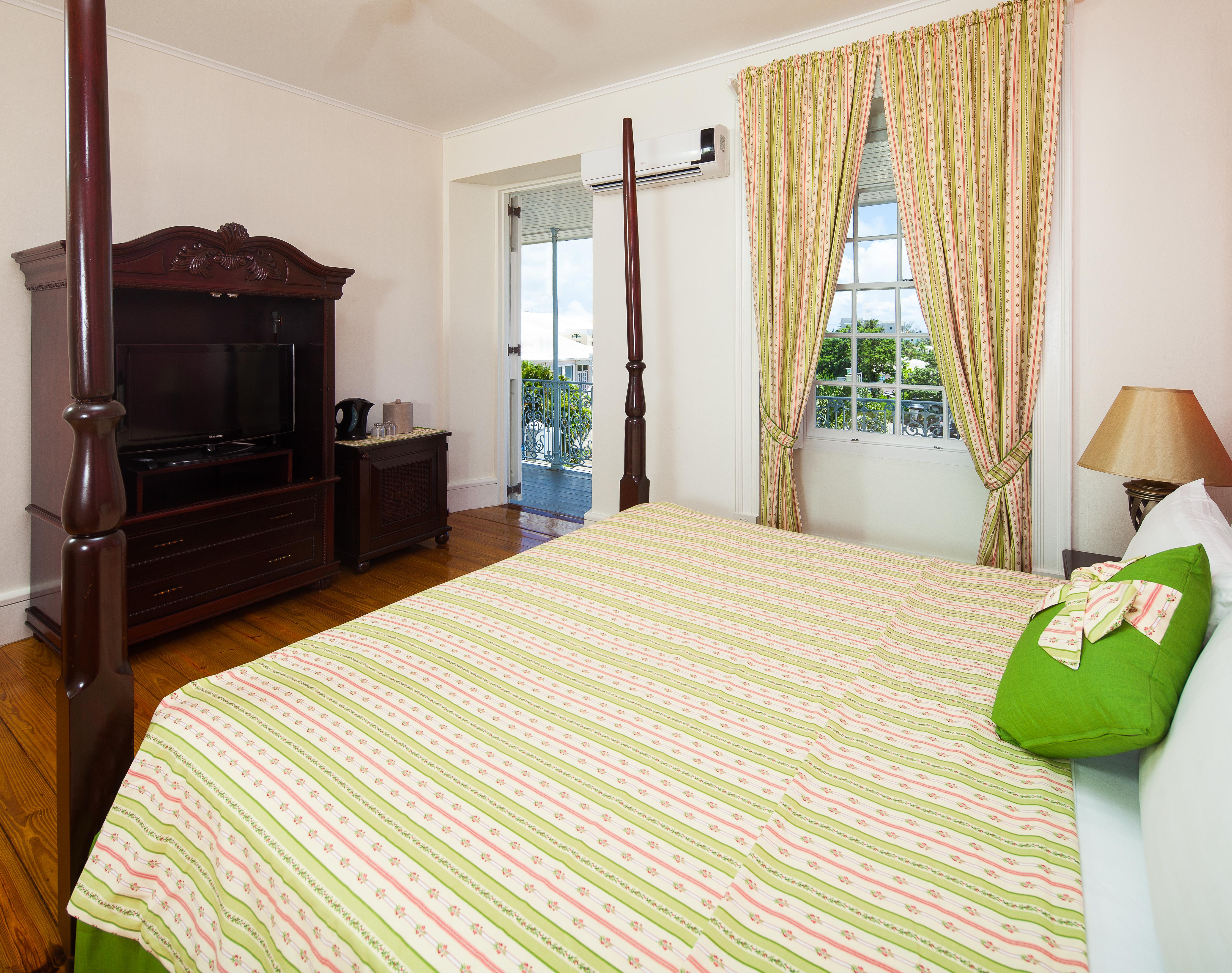 Savannah Beach 4* Bridgetown