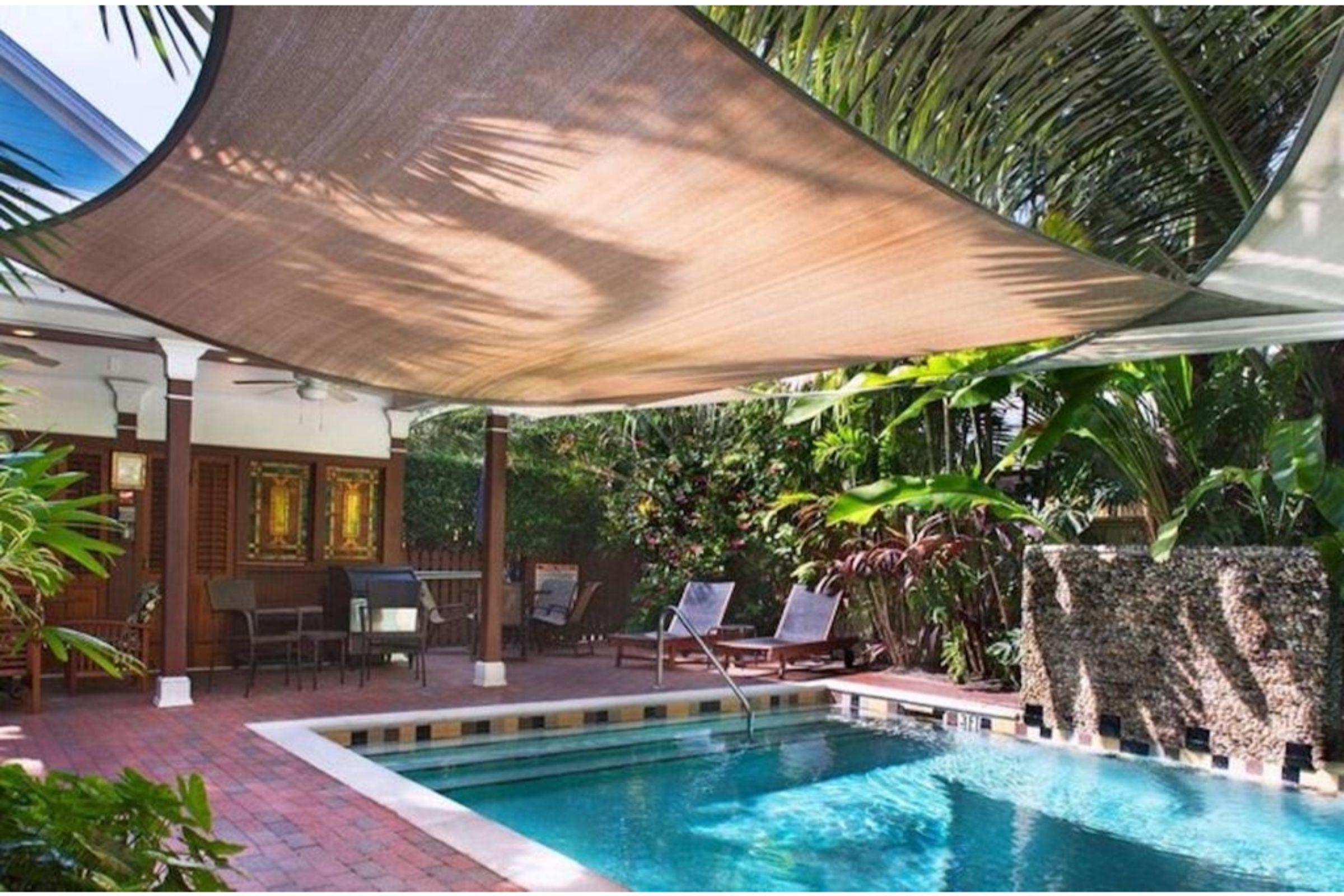 The Palms Hotel