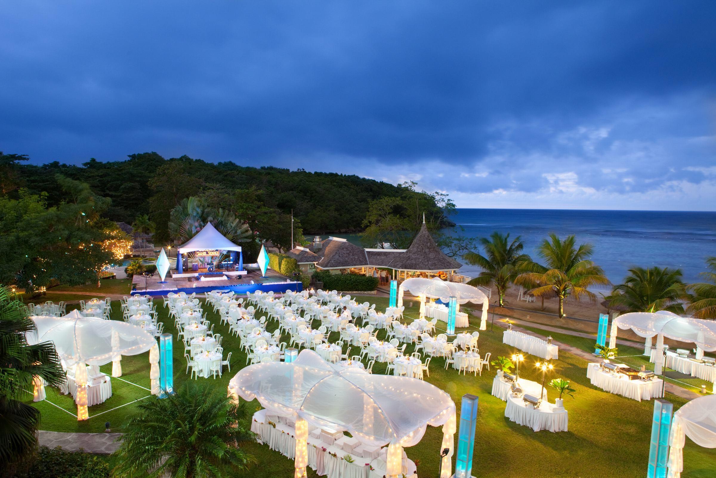Couples Sans Souci (adults Only) 4*