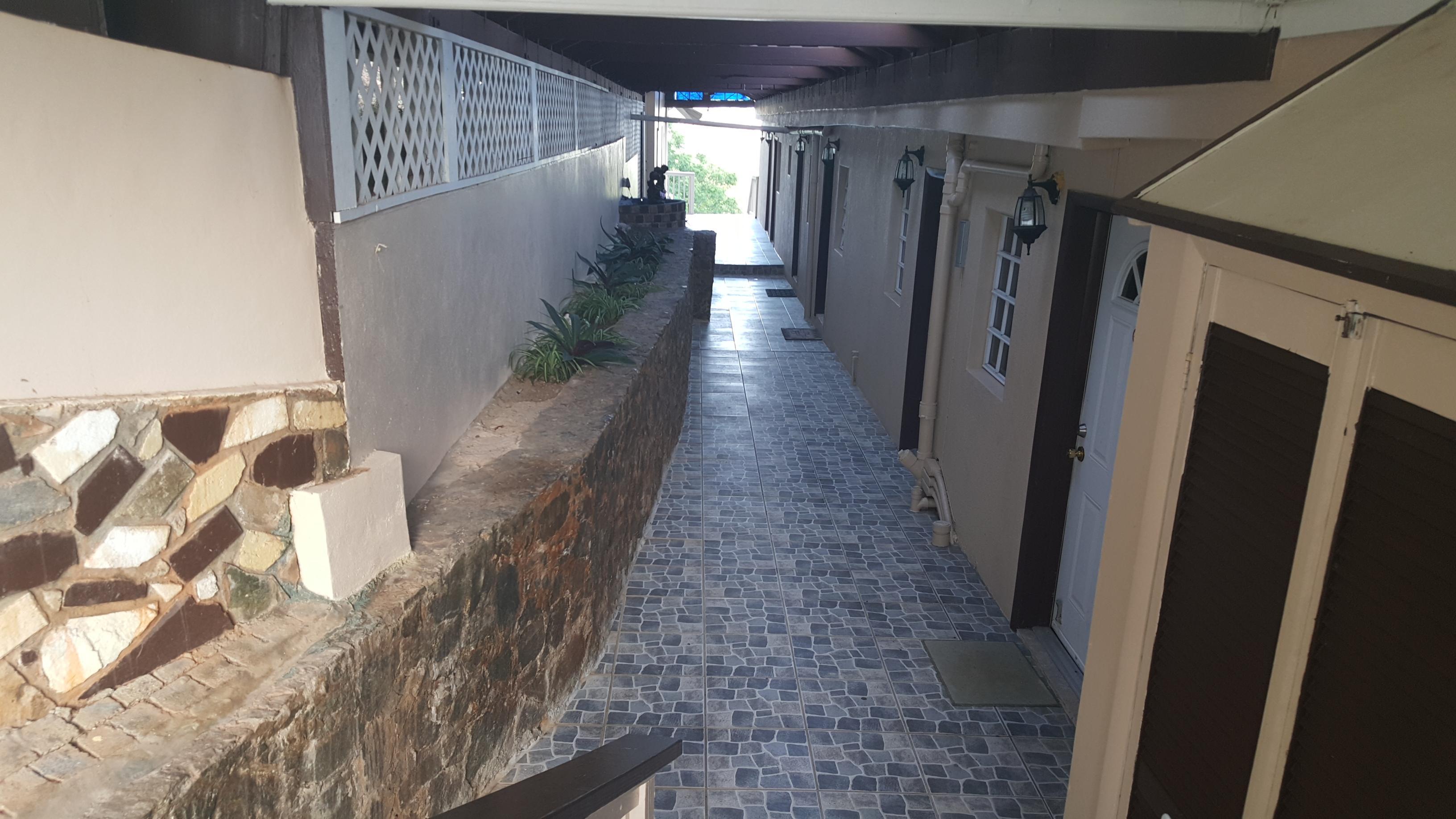 Sunset Gardens Guest house Contant (Saint Thomas)