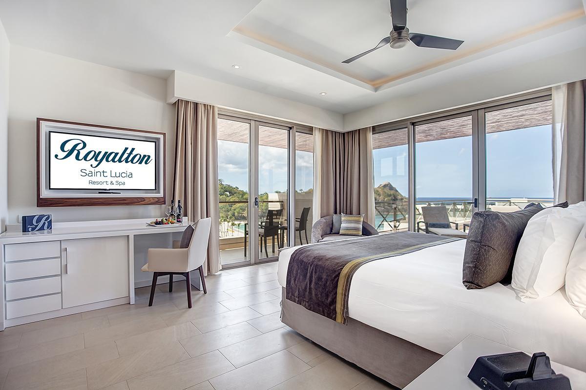 Royalton Saint Lucia, An Autograph Collection Gros Islet