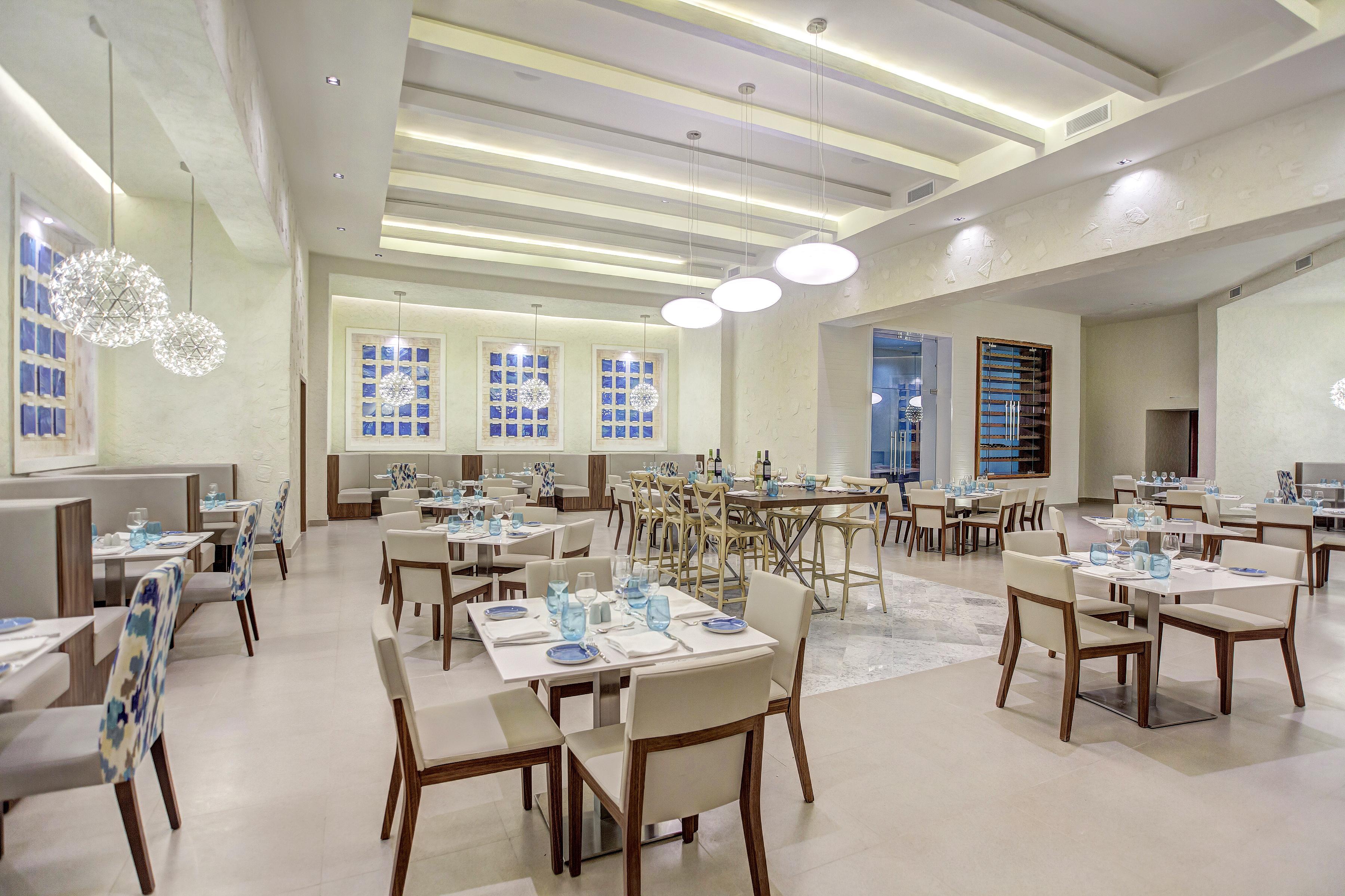 Royalton Saint Lucia, An Autograph Collection Gros Islet