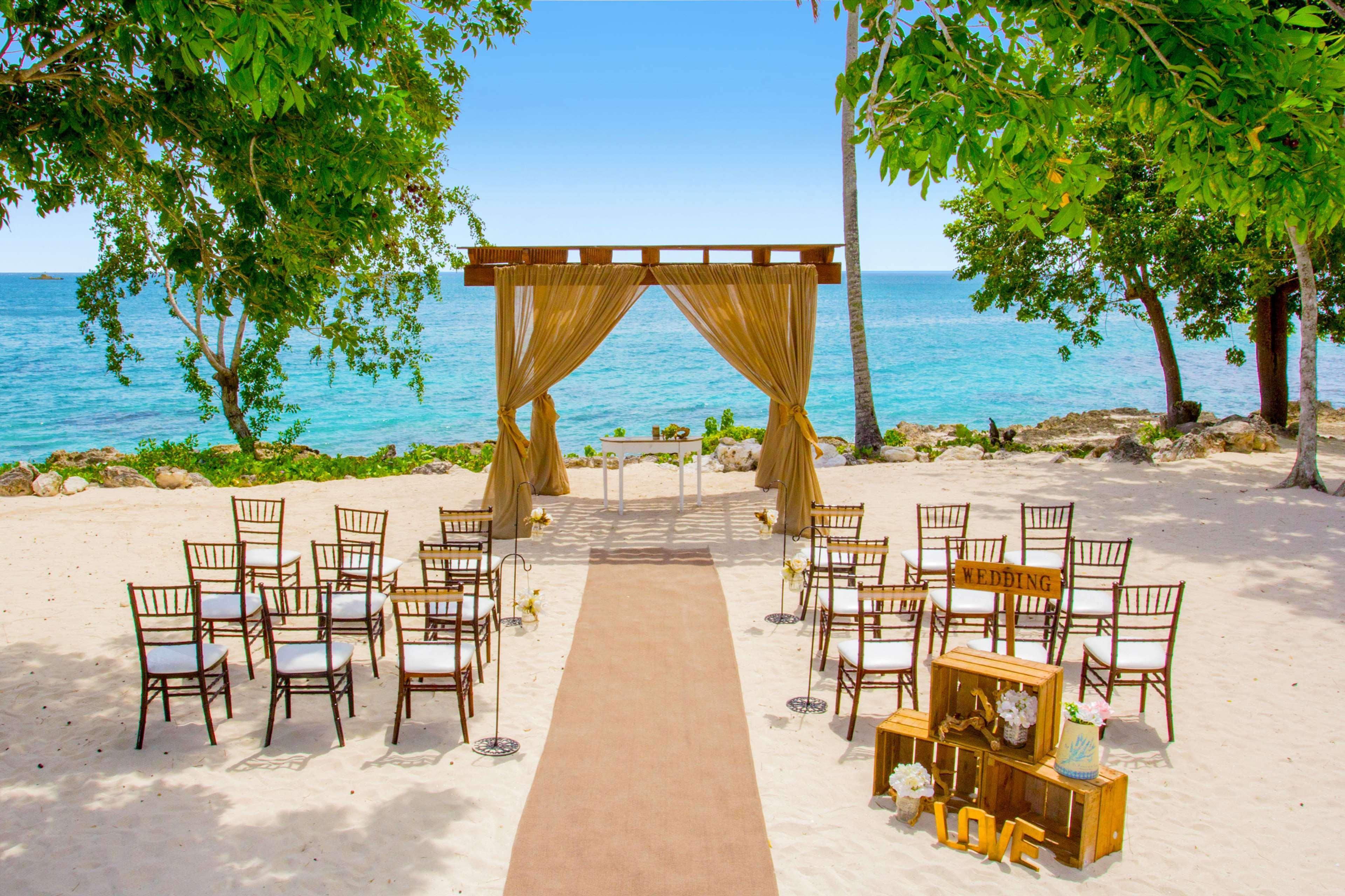 Hilton La Romana All- Inclusive Adult Resort