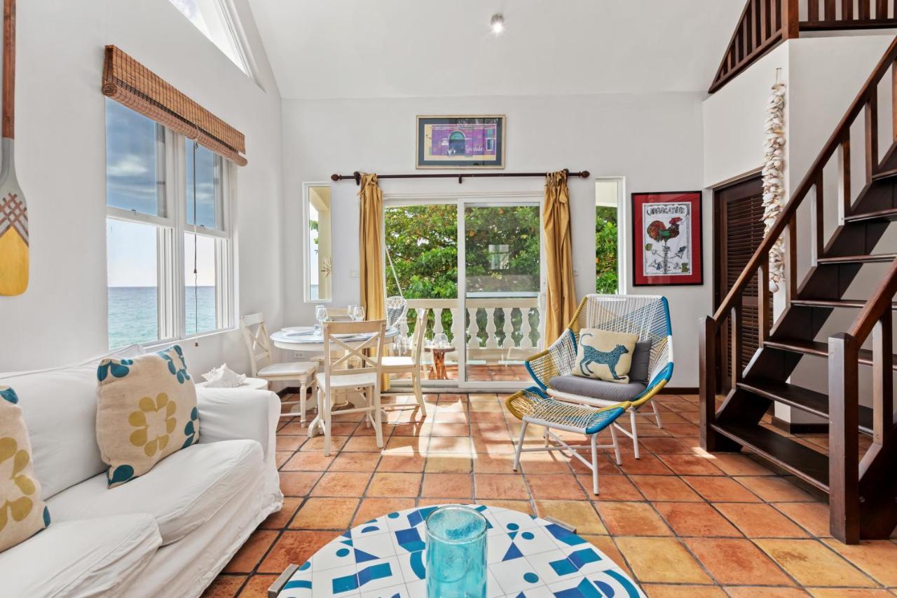 Tres Sirenas Bed & Breakfast Rincon