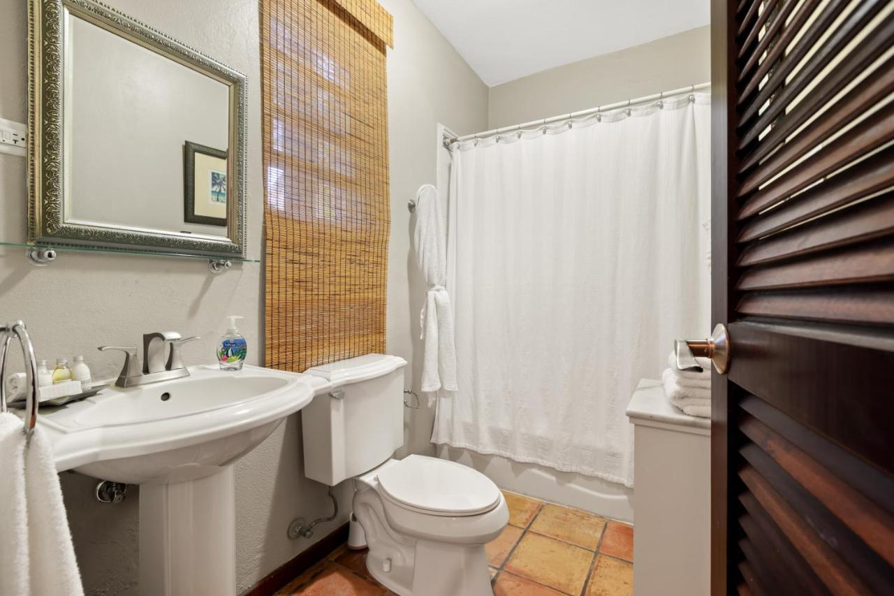 Bed & Breakfast Tres Sirenas *
