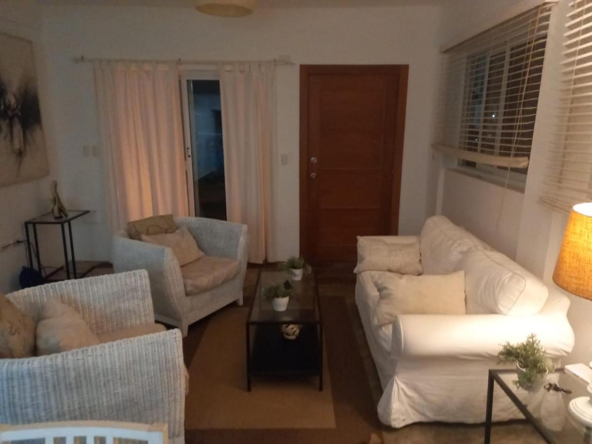 Kite & Apartment