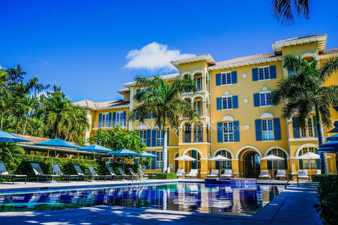 Hotel The Renaissance Providenciales