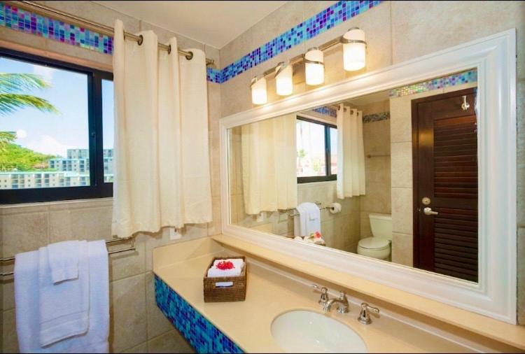 Sapphire Beachfront Renovated 1200 Sf! - Free Wi-fi Apartment Nazareth