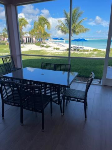 Bahama Club Resort *