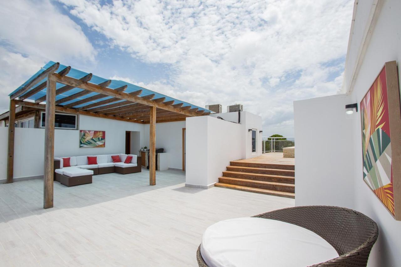 At Grand Laguna By Calisto Apartamento