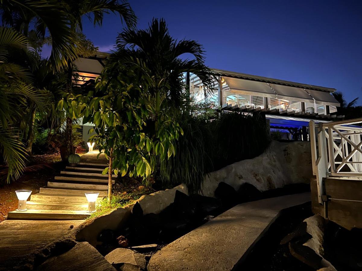 Lord Domaine - Piscine & - Bar & Lounge - Restaurant Gastronomique Lamentin