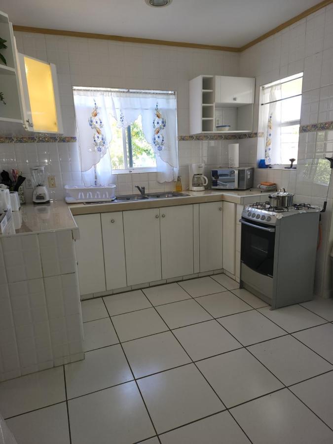 The Lush Apartamento Willemstad