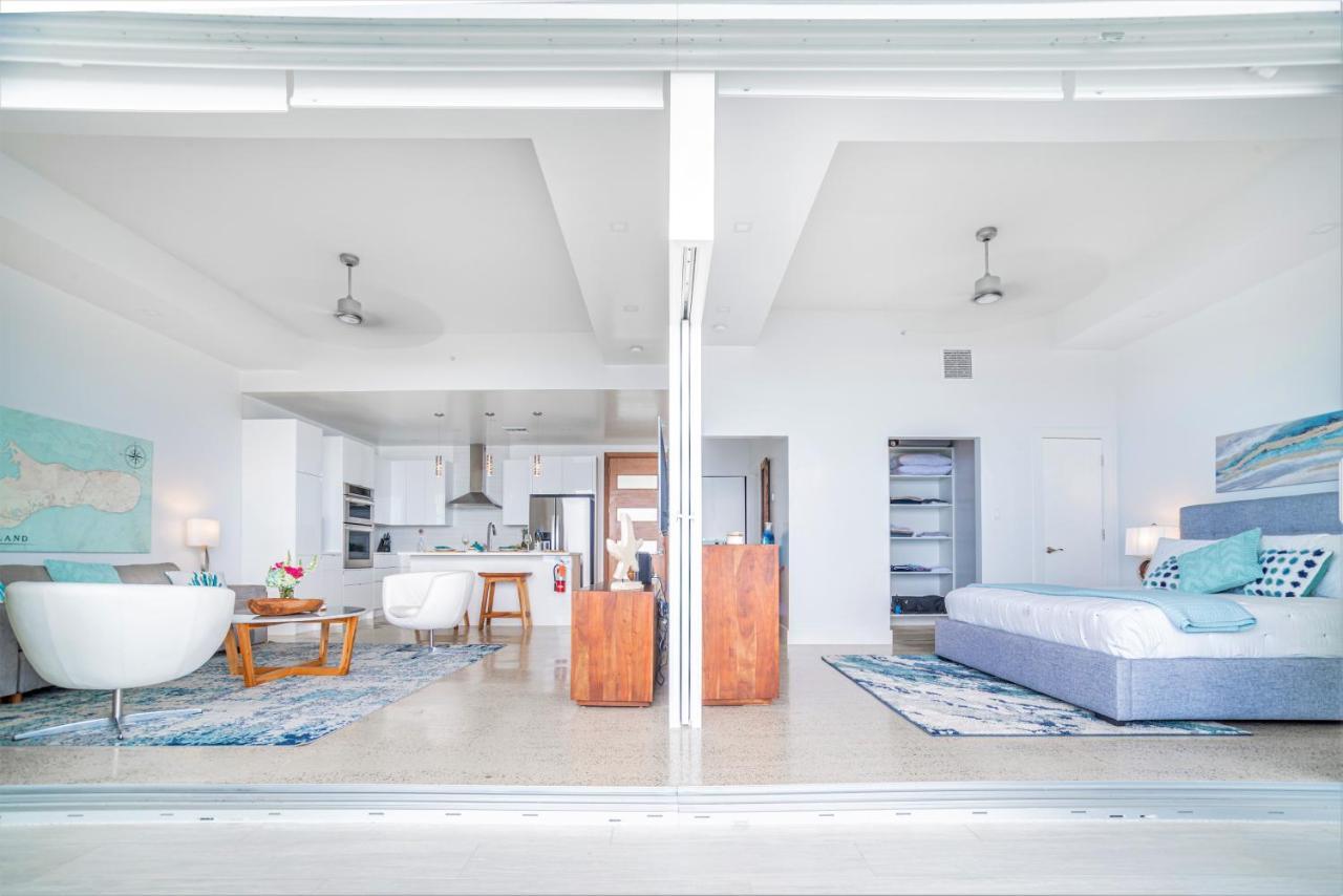 Lighthouse Point Residences Apartment West Bay