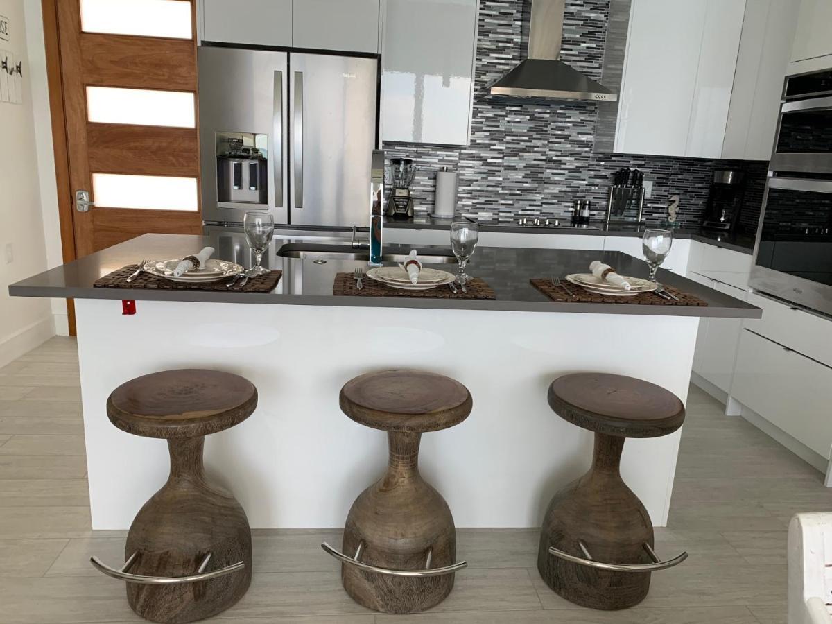 Lighthouse Point Residences Apartment *