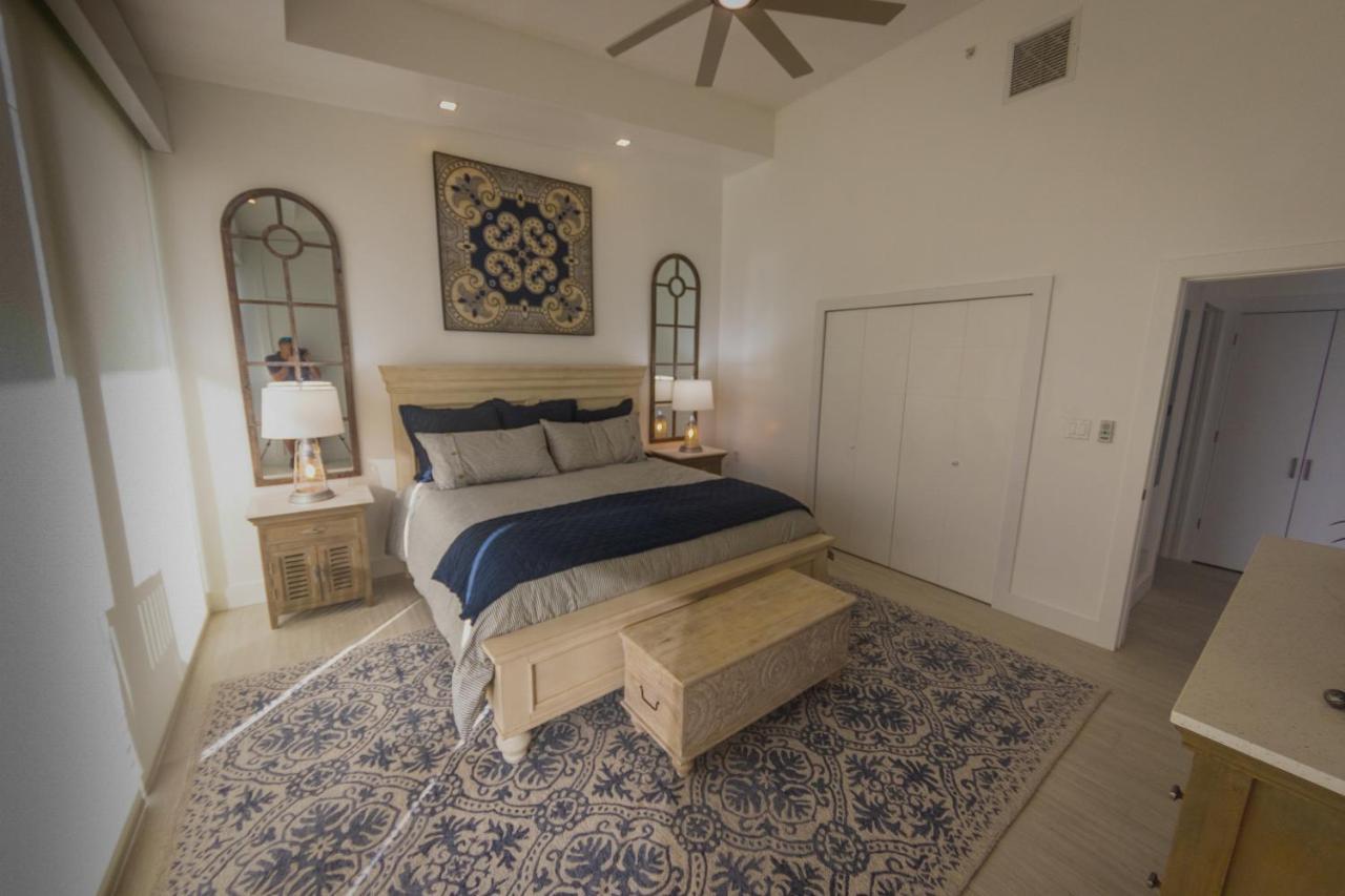 Lighthouse Point Residences *