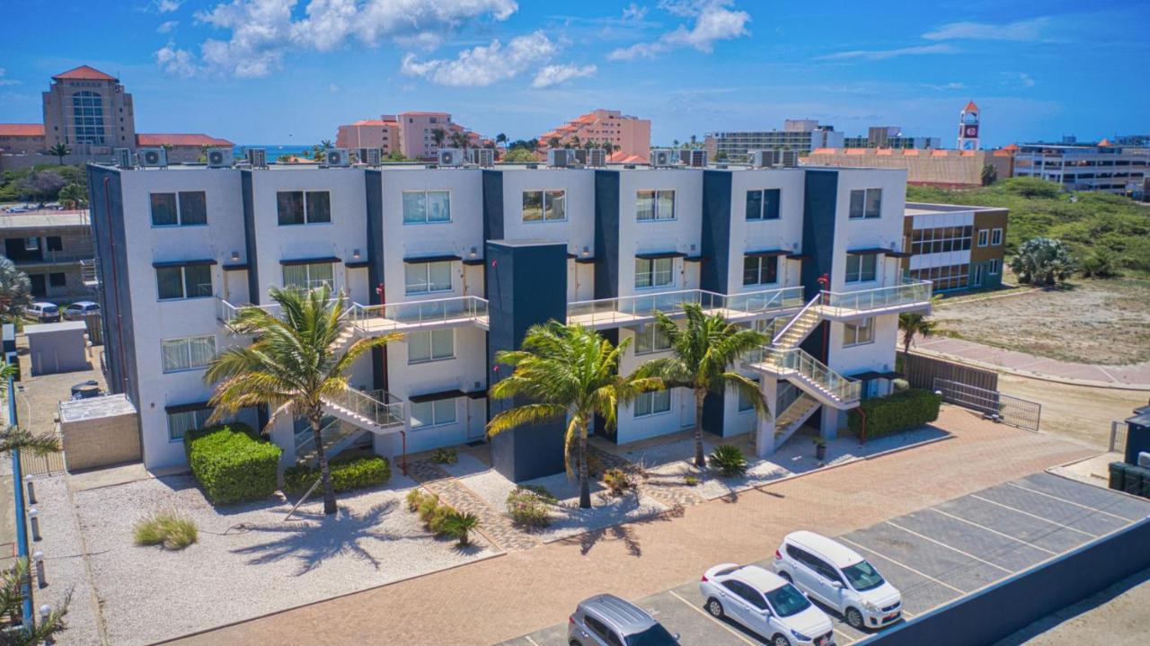 New ! Islas # 8 Apartamento Palm Beach