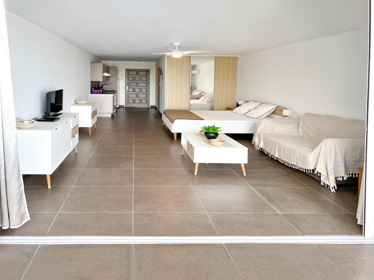 Floor Unit 520 Ft2 - 48 M2 With Stunning Dominant View On Ocean, St Barth, Orient Bay Cul de Sac
