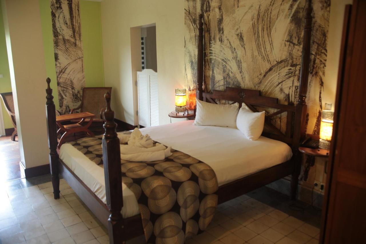 Habitation Du Comte Hotel 3*