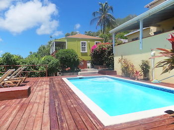 Pensão The Ocean Antigua 3*