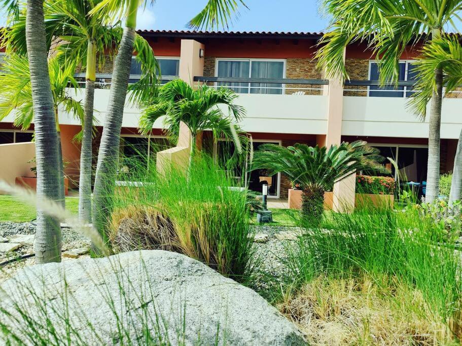 Aruba Family Oasis 2br Pool 3min Walk To Eagle *