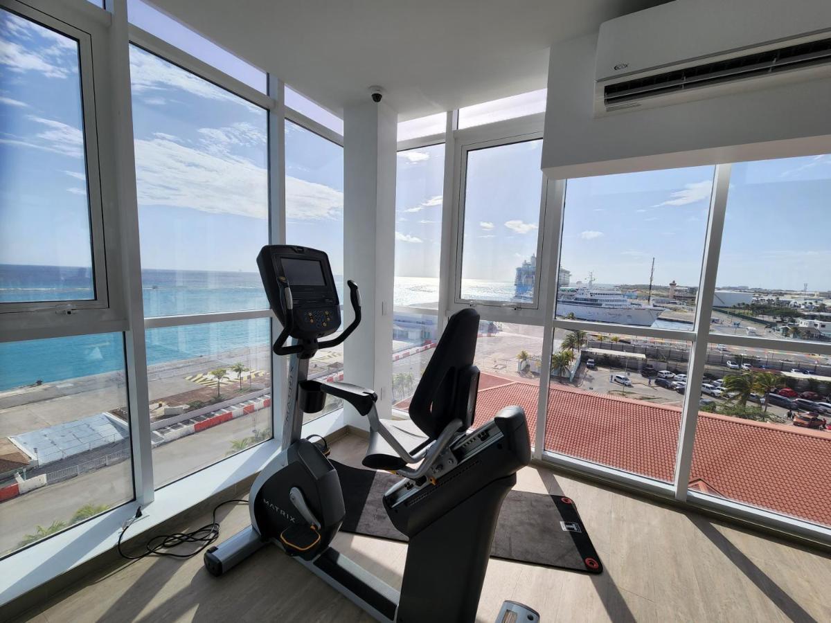 Aruba Dream Getaway 2br/2bt Ocean & Pool View Apartment Oranjestad