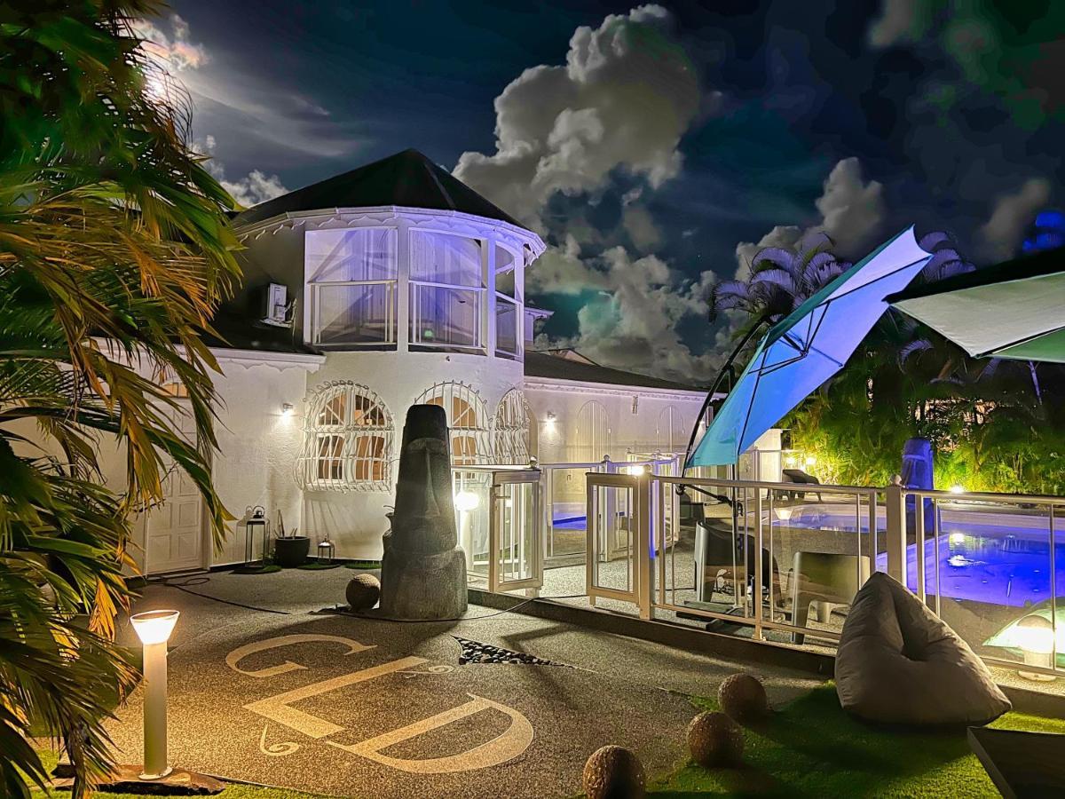 Lord Domaine - Piscine & - Bar & Lounge - Restaurant Gastronomique Villa Lamentin