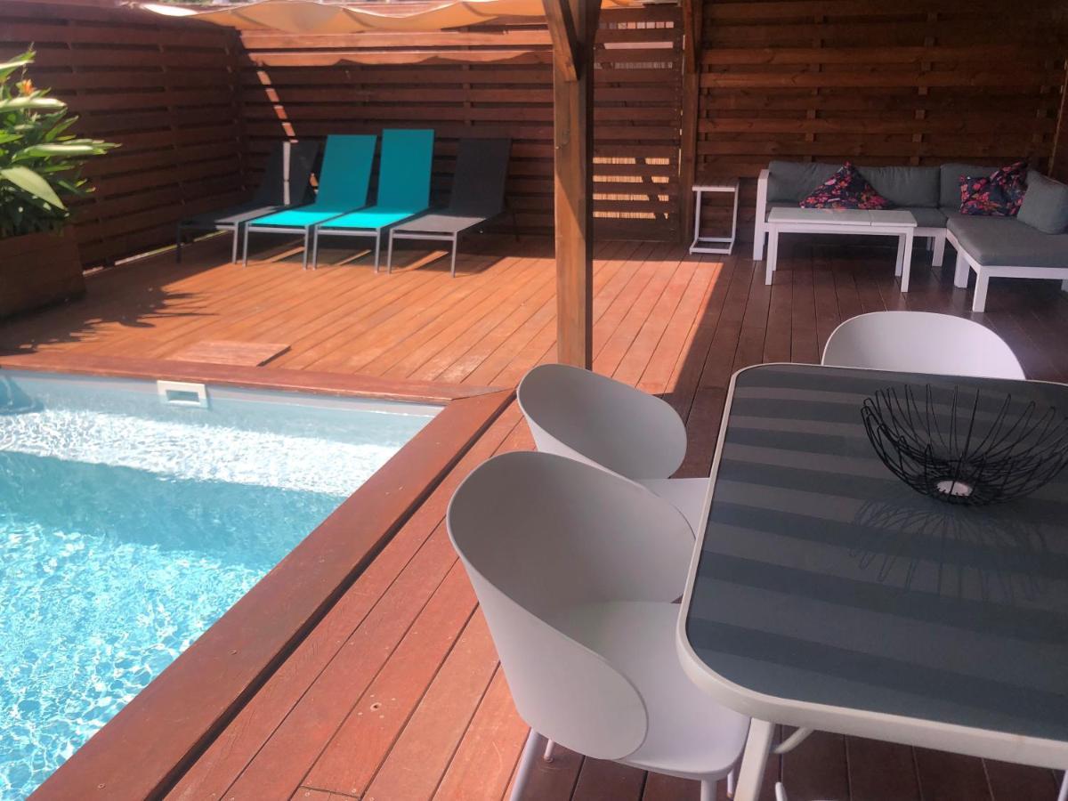 Maison Ste Anne/marin Piscine Personnelle Vue Sur Holiday home Le Marin